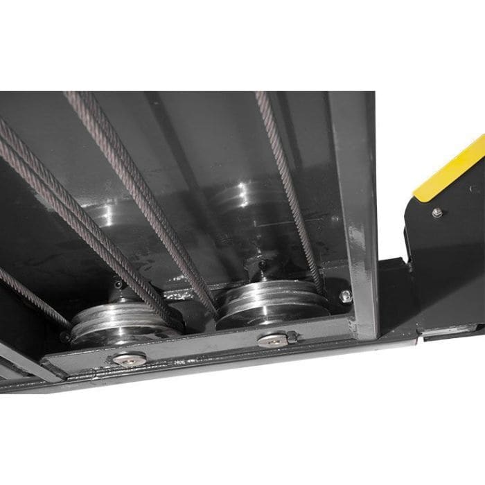 BendPak HD‑9ST Narrow 4‑Post Lift
